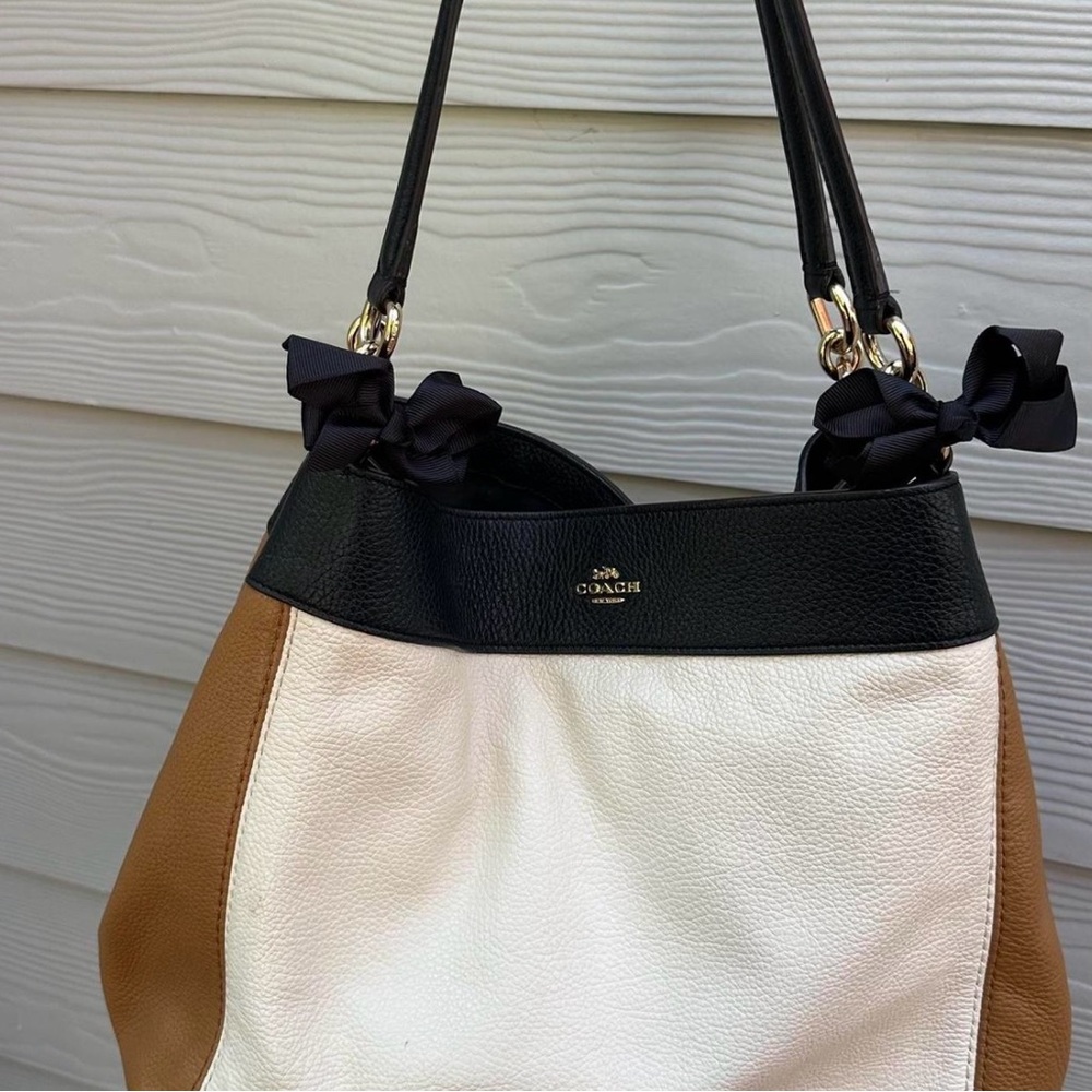 ❗️SALE❗️Coach Colorblock Shoulder bag